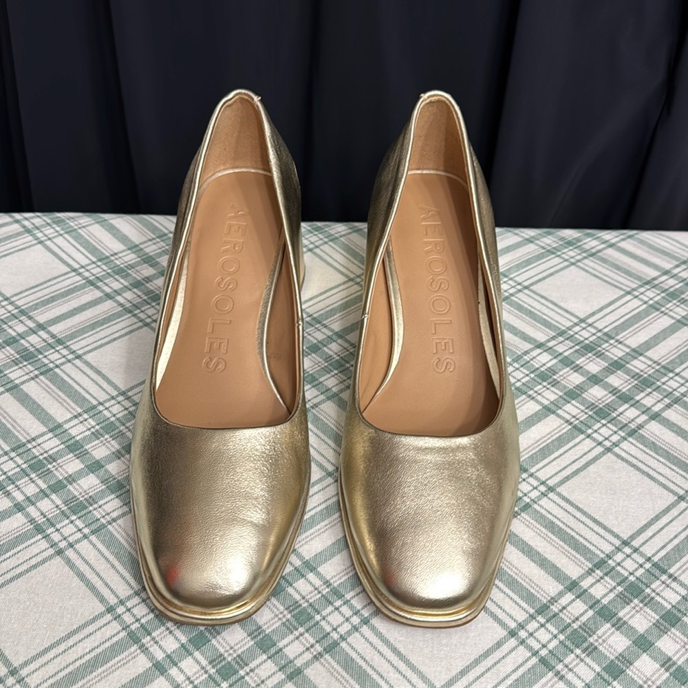 Aerosole heels